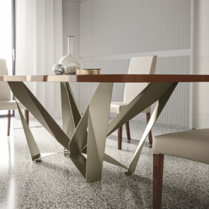 τραπέζι σε χρώμα καρυδιάς με bronze μεταλλική βάση